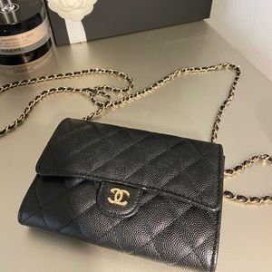 CHANEL BLACK CAVIAR LEATHER wallet on a chain